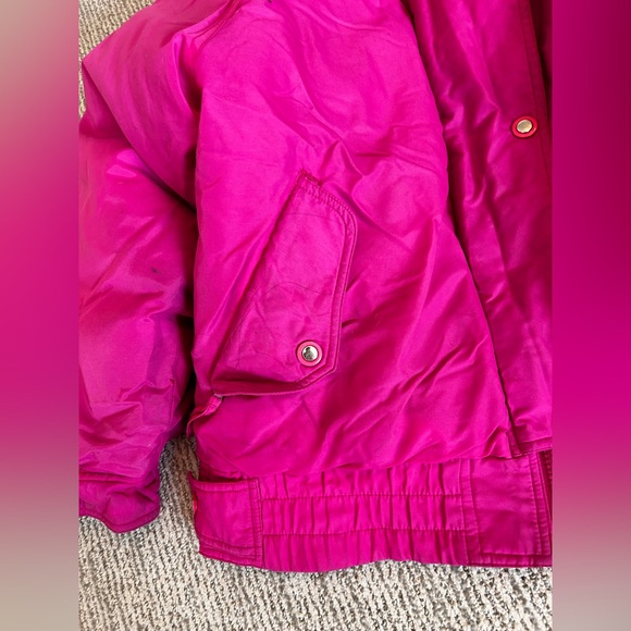 VTG Kitzbuhel Pink Ski Y2K Gaper Day Down Coat with zip hood, Retro,GUC Medium. - Picture 3 of 11